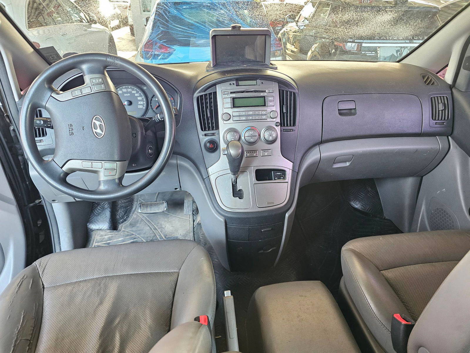 HYUNDAI GRAND STAREX 2013 - Marhaba Auction Used Cars - Image 7