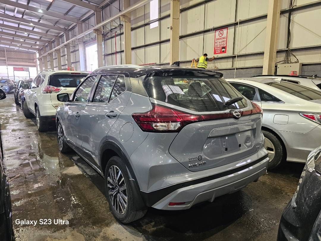 2023 NISSAN KICKS — 32514 Miles — Lot L467704 — Main - Marhaba Auctions Used Cars - Image 3