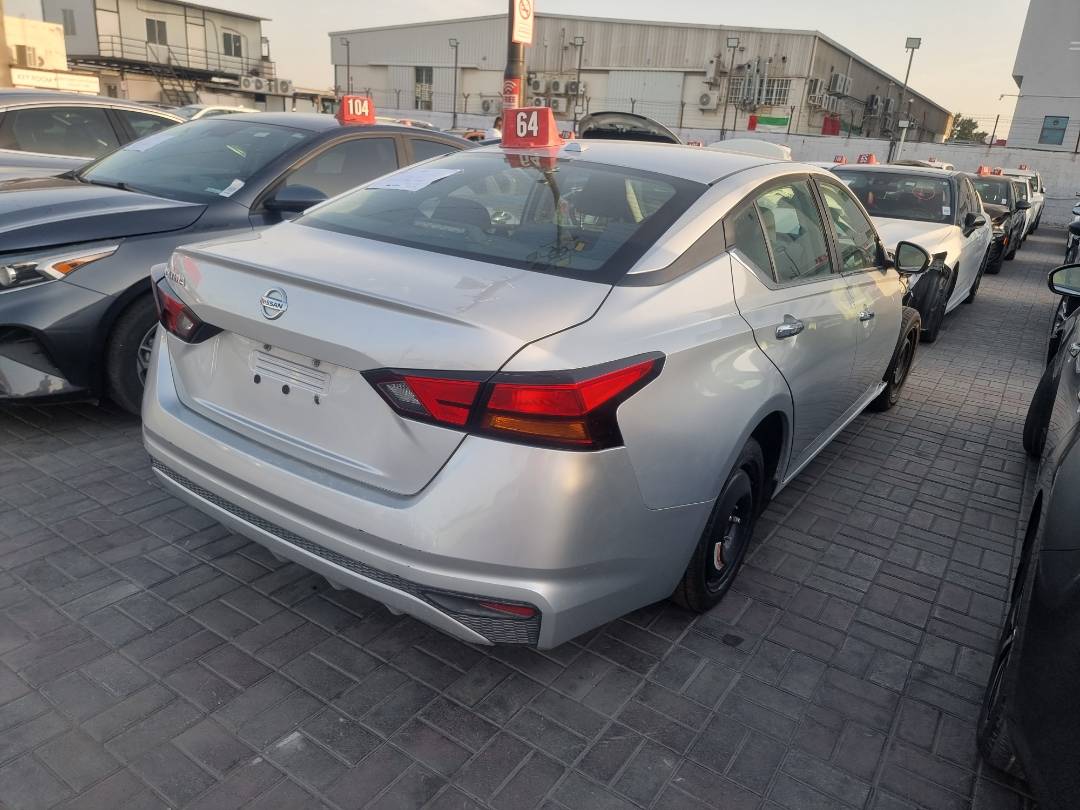 2020 NISSAN ALTIMA — 105305 Miles — Lot 250442 — Souq - Marhaba Auctions Used Cars - Image 12
