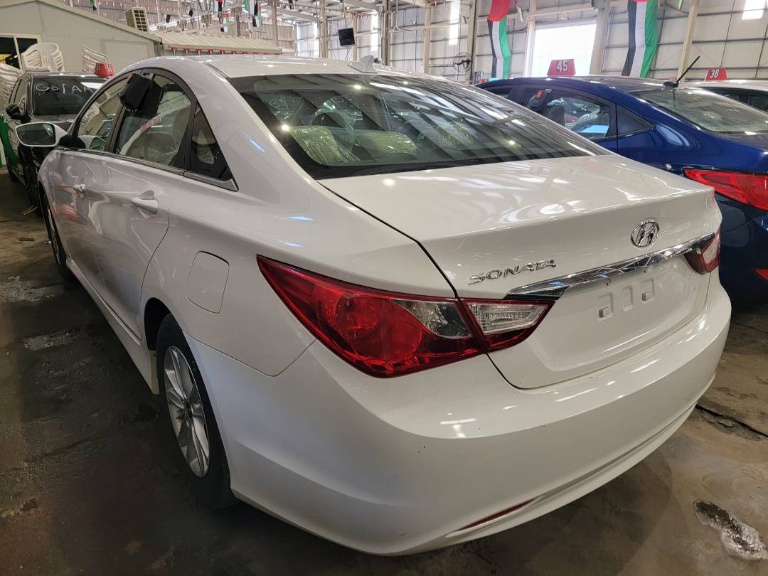 2014 HYUNDAI SONATA — 105573 Miles — Lot H897651 - Marhaba Auctions Used Cars - Image 3