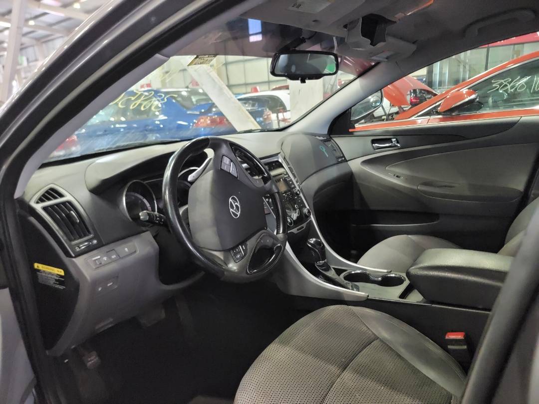 2012 HYUNDAI SONATA — 160355 Miles — Lot 38850386 — Main - Marhaba Auctions Used Cars - Image 6