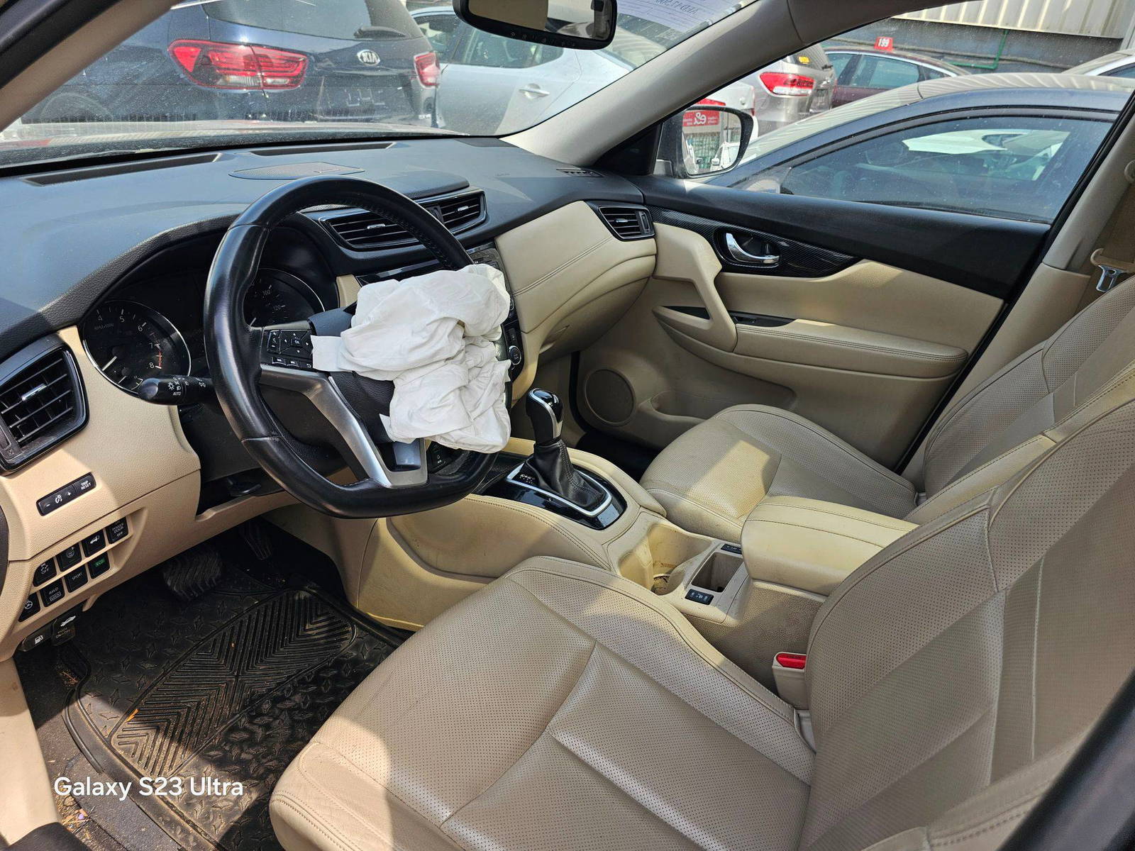 2017 NISSAN ROGUE — 185652 Miles — Lot HW021383 — Ind. 12 - Marhaba Auctions Used Cars - Image 8