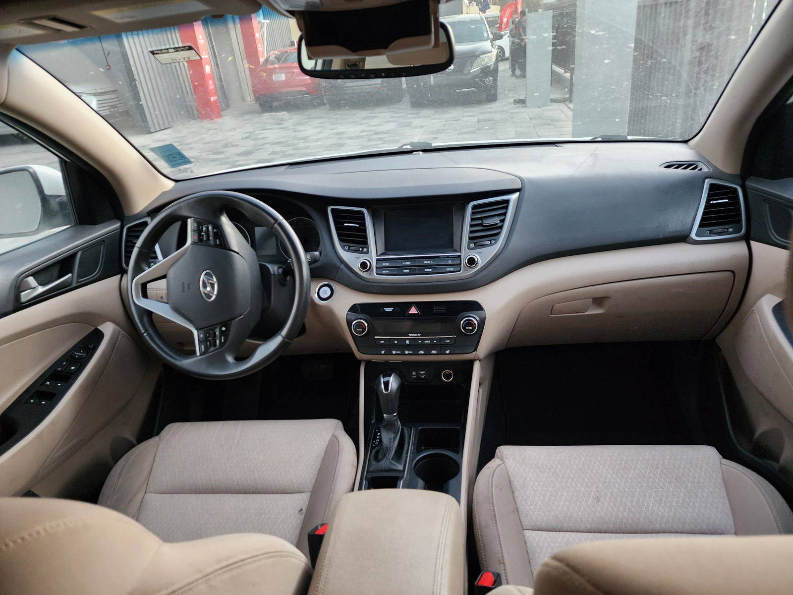 2018 HYUNDAI TUCSON — 99078 Miles — Lot 39583517 — Al Quoz - Marhaba Auctions Used Cars - Image 7