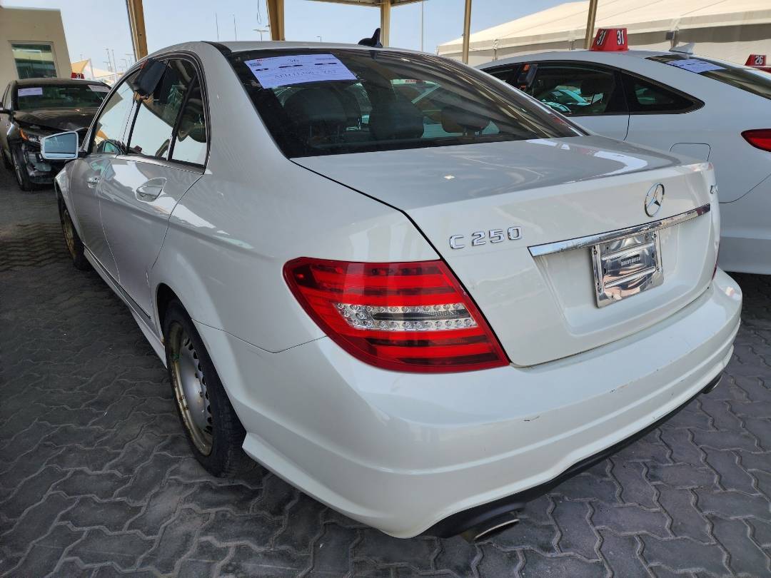 2012 MERCEDES BENZ C-250 — 187502 KM — Lot 610482 - Marhaba Auctions Used Cars - Image 11