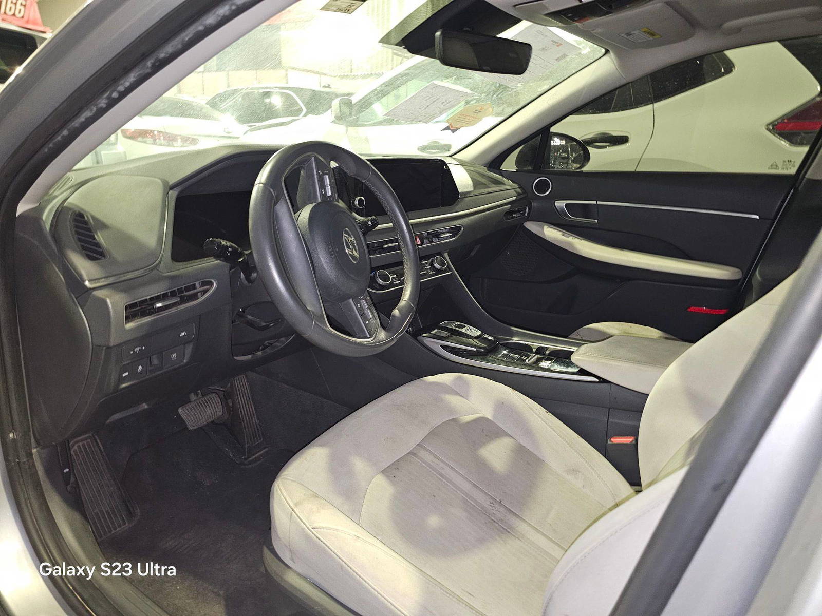 HYUNDAI SONATA 2023 - Marhaba Auction Used Cars - Image 8