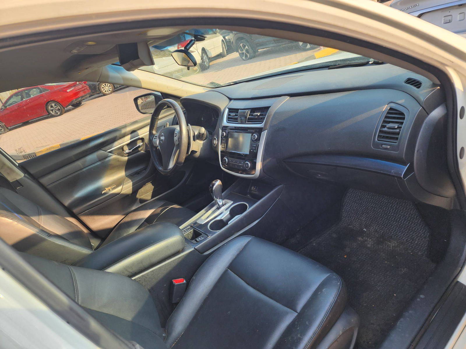 2018 NISSAN ALTIMA — 137623 Miles — Lot 96688 — Souq - Marhaba Auctions Used Cars - Image 5