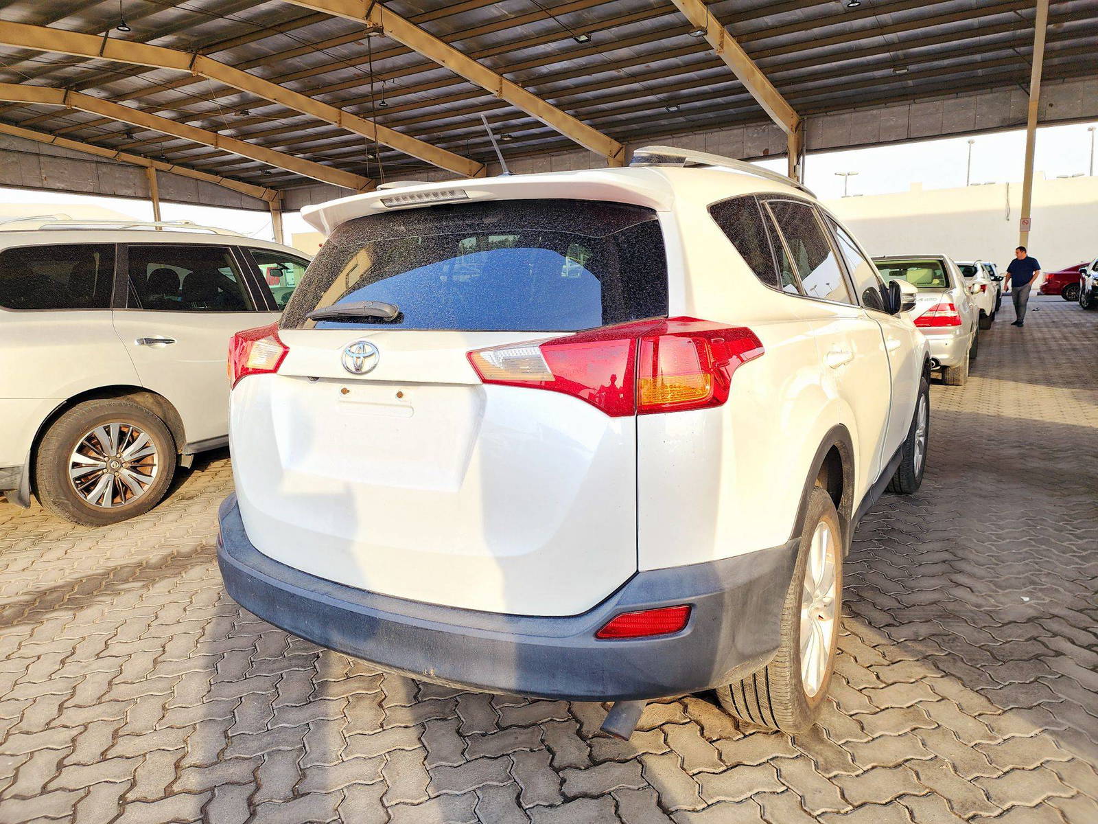 2013 TOYOTA RAV4 — 174811 Miles — Lot 40738658 — Souq - Marhaba Auctions Used Cars - Image 3