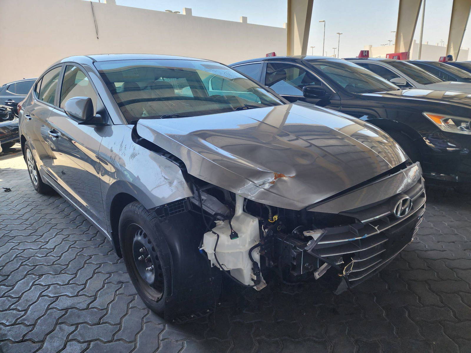 2020 HYUNDAI ELANTRA — 53214 Miles — Lot 40717284 — Souq - Marhaba Auctions Used Cars - Image 3