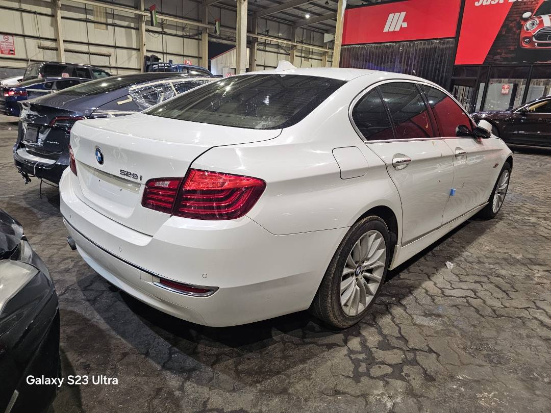 2016 BMW 528i — 255892 KM — Lot GG601688 — Main - Marhaba Auctions Used Cars - Image 4