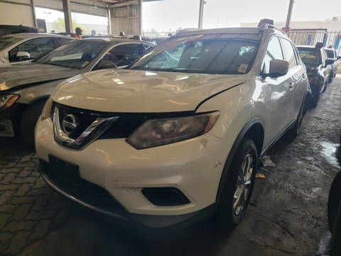 2015 NISSAN ROGUE at Marhaba Auctions