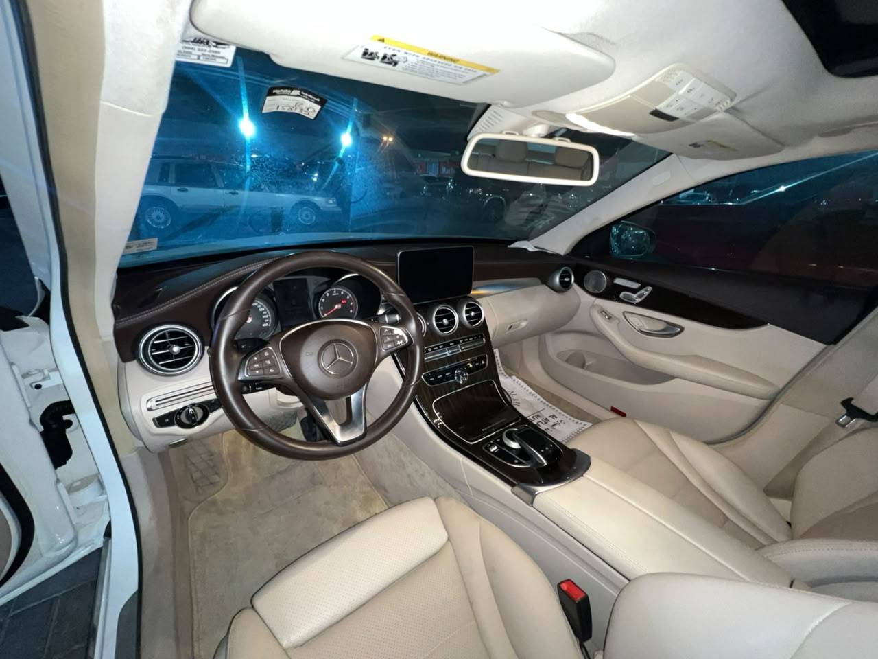 2015 MERCEDES BENZ C300 — 158130 Miles — Lot 0FU084375 - Marhaba Auctions Used Cars - Image 5