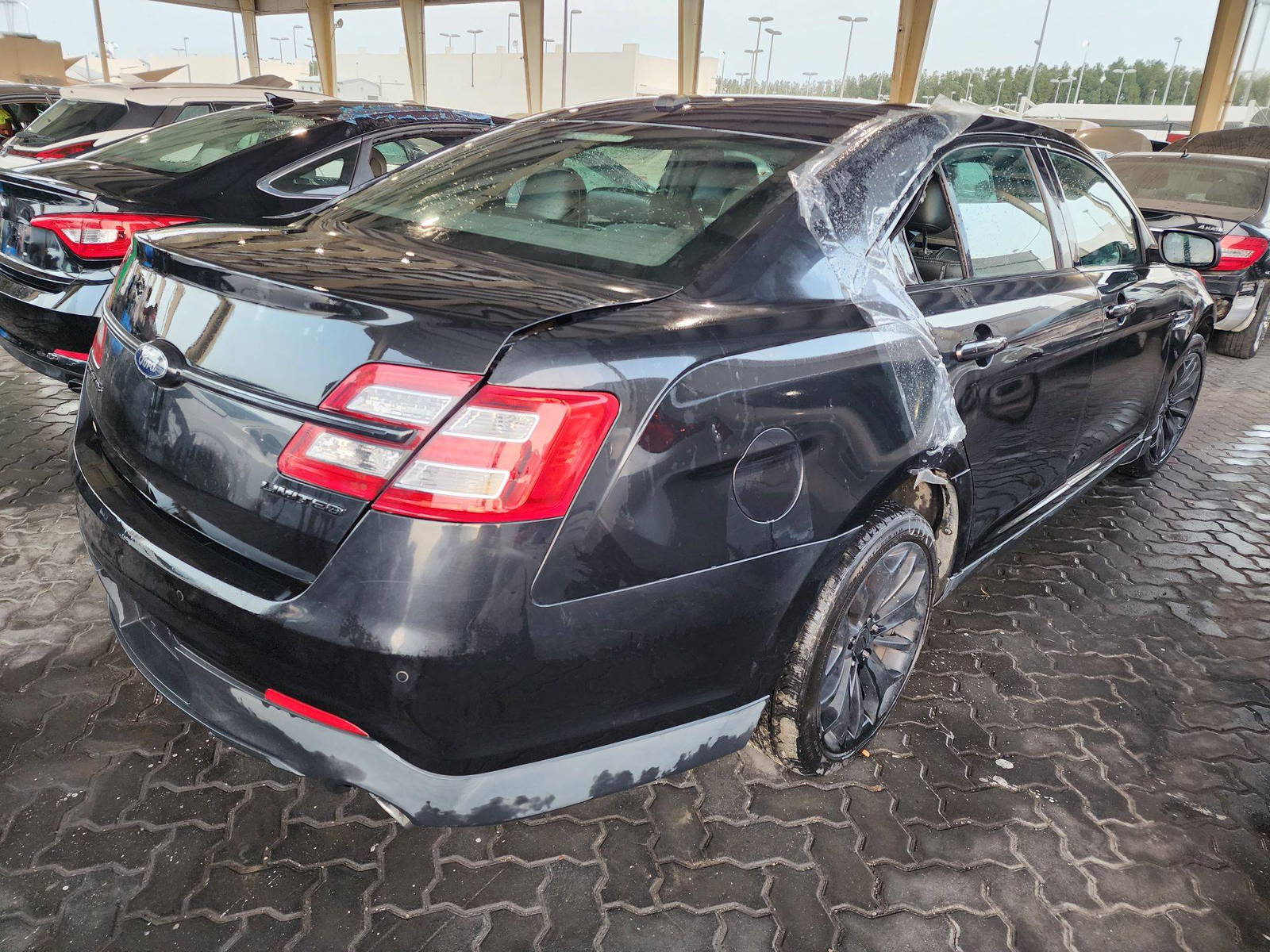 2013 FORD TAURUS — 157179 Miles — Lot 38031475 - Marhaba Auctions Used Cars - Image 3