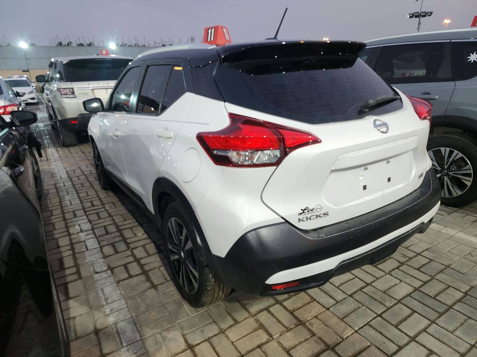 2019 NISSAN KICKS — 77793 Miles — Lot 4KL495624 - Marhaba Auctions Used Cars - Image 9
