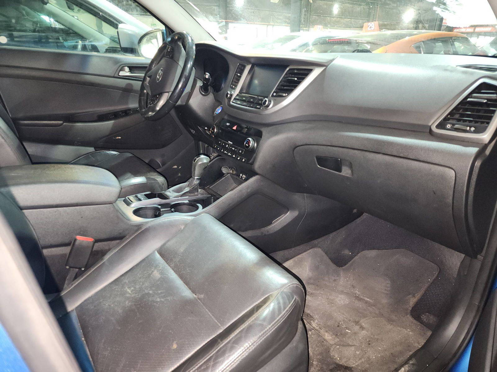 HYUNDAI TUCSON 2018 - Marhaba Auction Used Cars - Image 8