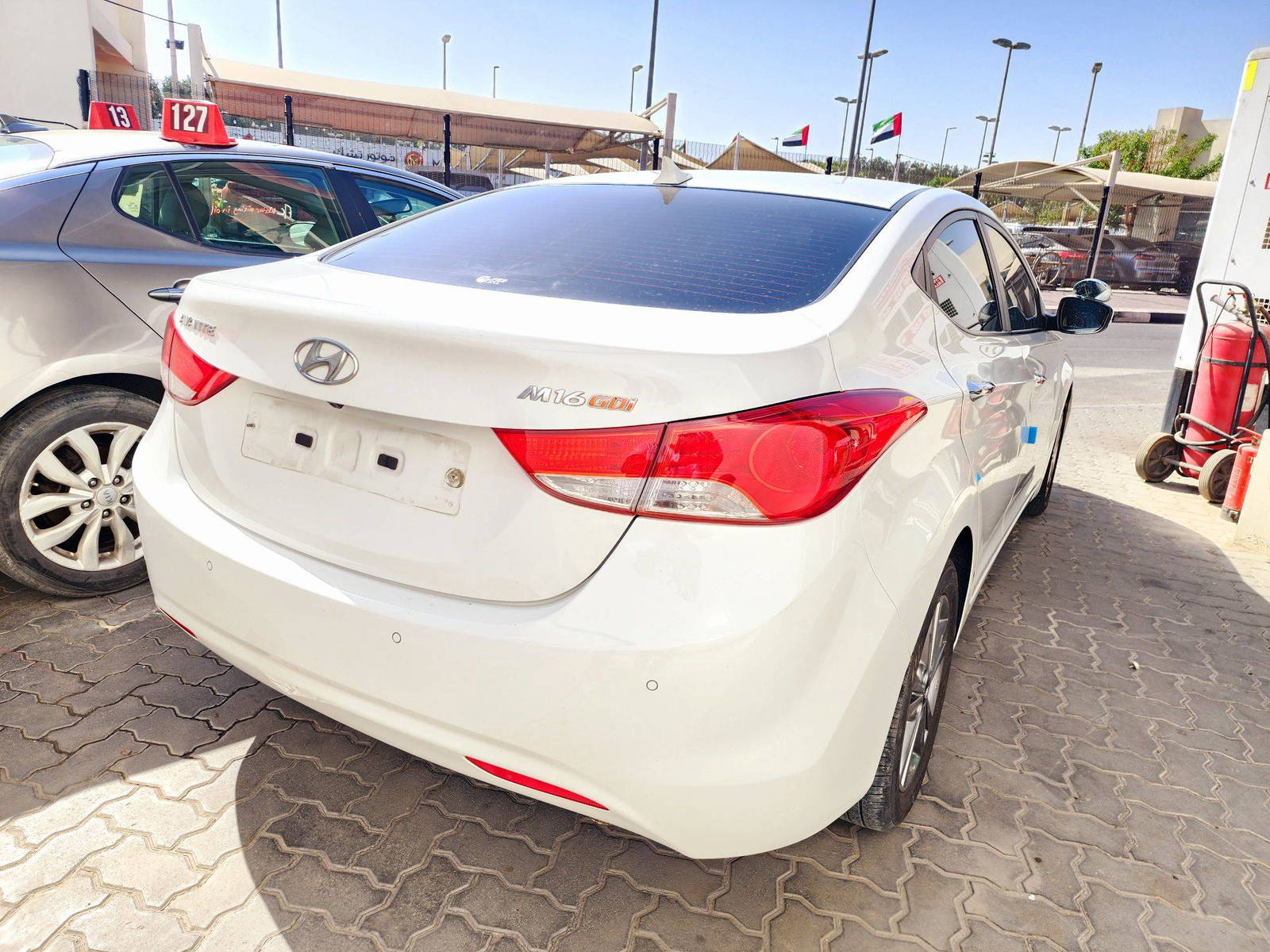 2011 HYUNDAI AVANTE — 117733 KM — Lot 017032 — Souq - Marhaba Auctions Used Cars - Image 3