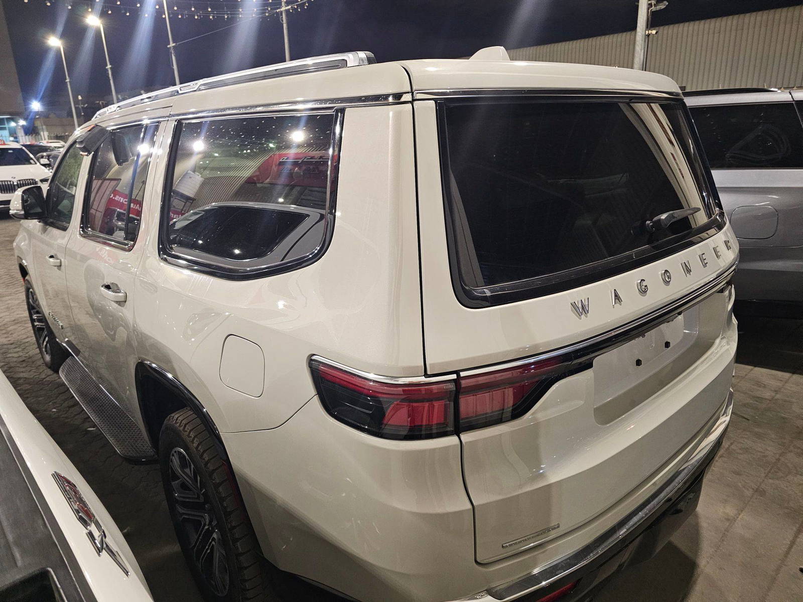 2022 JEEP WAGONEER (4WD) — 25094 Miles — Lot NS202932 — Main - Marhaba Auctions Used Cars - Image 6