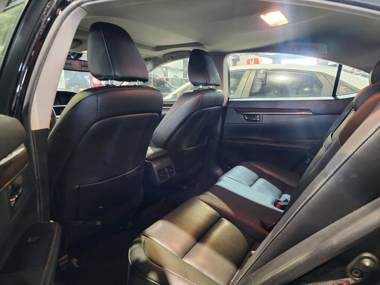 2015 LEXUS ES 350 — 150690 Miles — Lot 2166391 — Ind. 12 - Marhaba Auctions Used Cars - Image 7