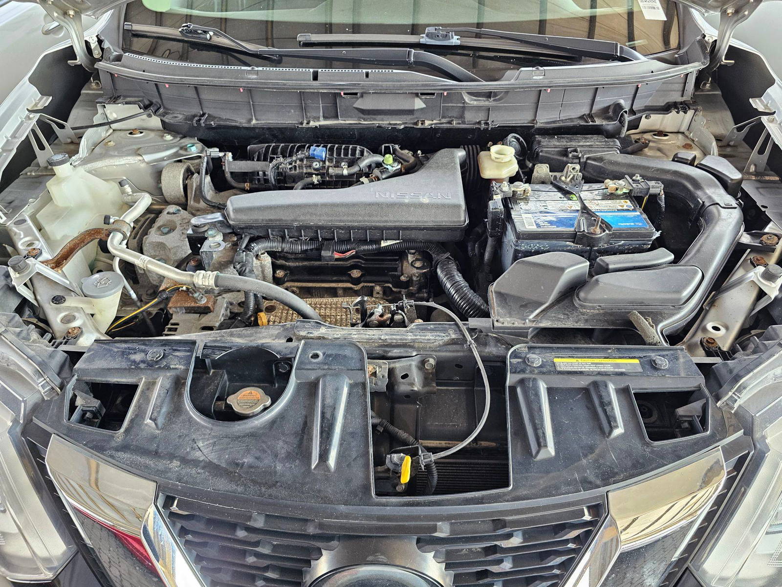 NISSAN ROGUE 2018 - Marhaba Auction Used Cars - Image 9