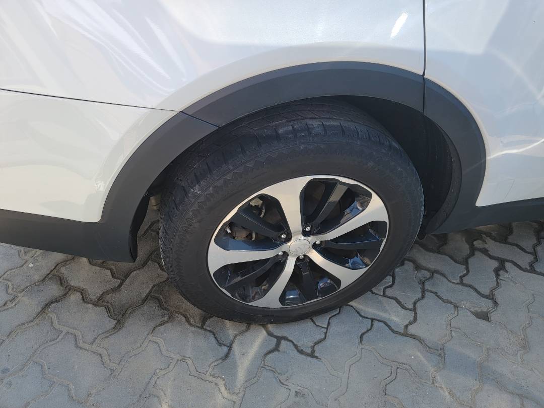 2018 KIA SORENTO — 73571 Miles — Lot G409730 - Marhaba Auctions Used Cars - Image 4