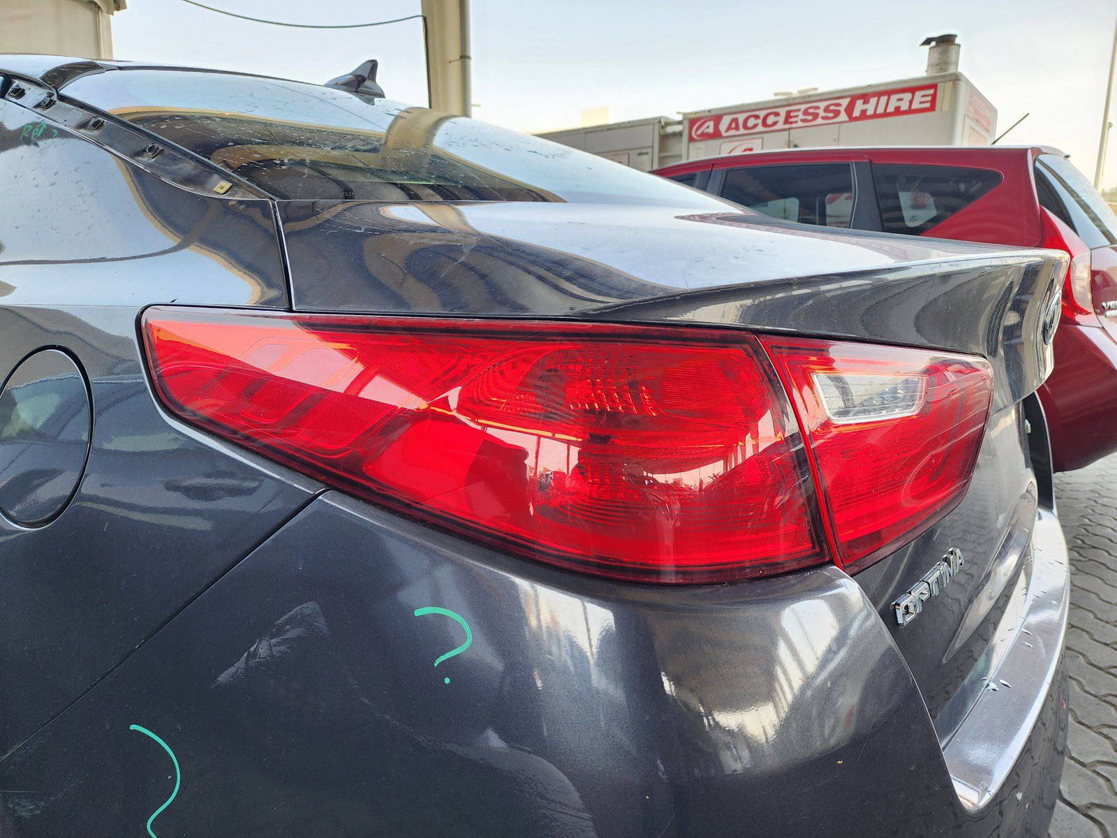 2015 KIA OPTIMA — 128456 Miles — Lot 21152 — Souq - Marhaba Auctions Used Cars - Image 10