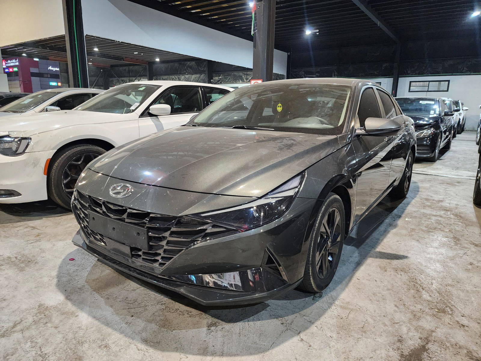 2022 HYUNDAI AVANTE — 173448 KM — Lot 018600 — Al Quoz - Marhaba Auctions Used Cars - Image 3