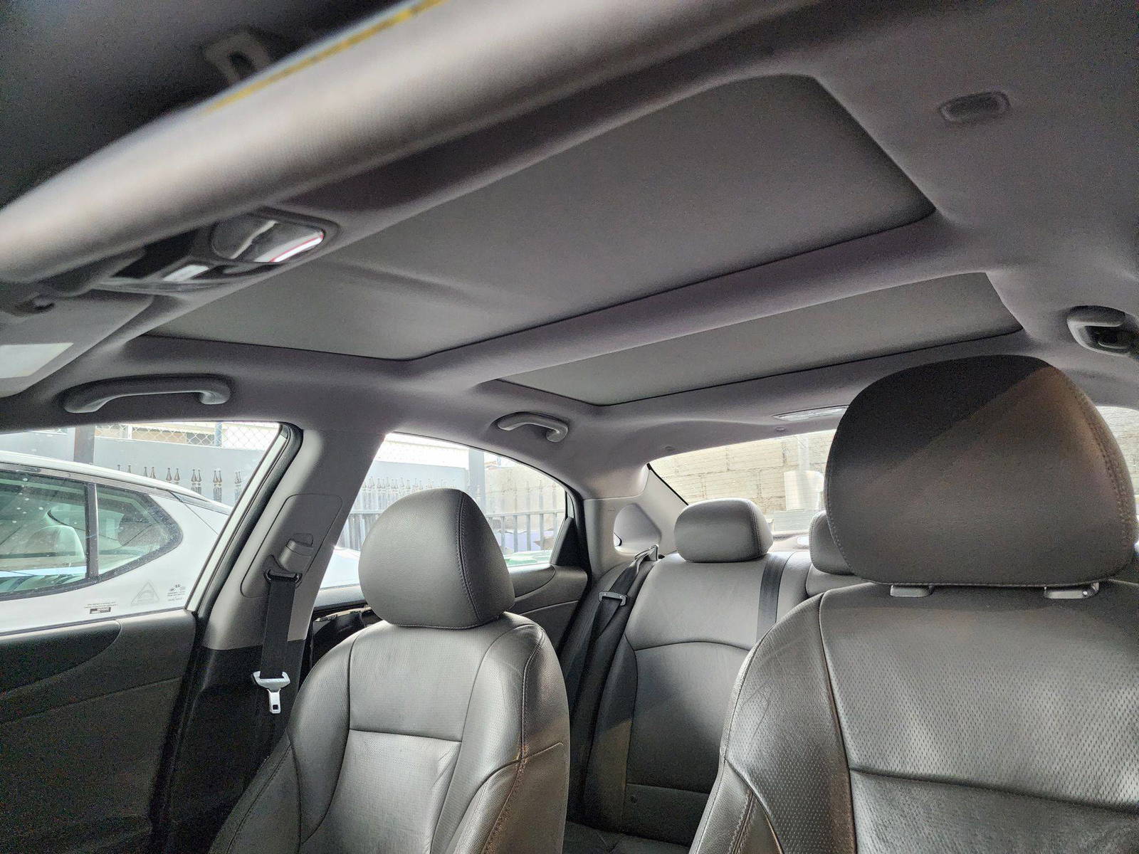 2012 HYUNDAI SONATA — 213025 Miles — Lot 51089065 — Al Quoz - Marhaba Auctions Used Cars - Image 10