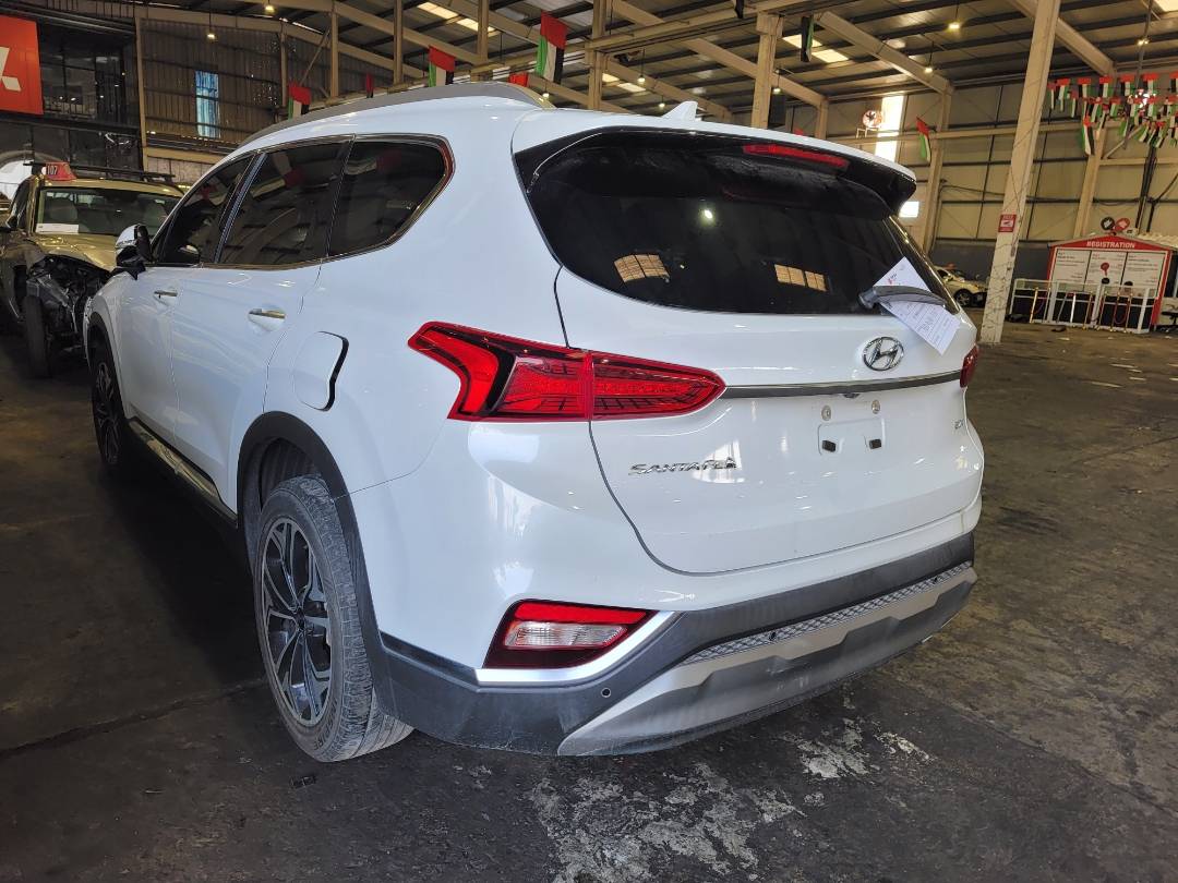 2020 HYUNDAI SANTA FE — 85105 Miles — Lot 82879484 — Ind. 12 - Marhaba Auctions Used Cars - Image 3