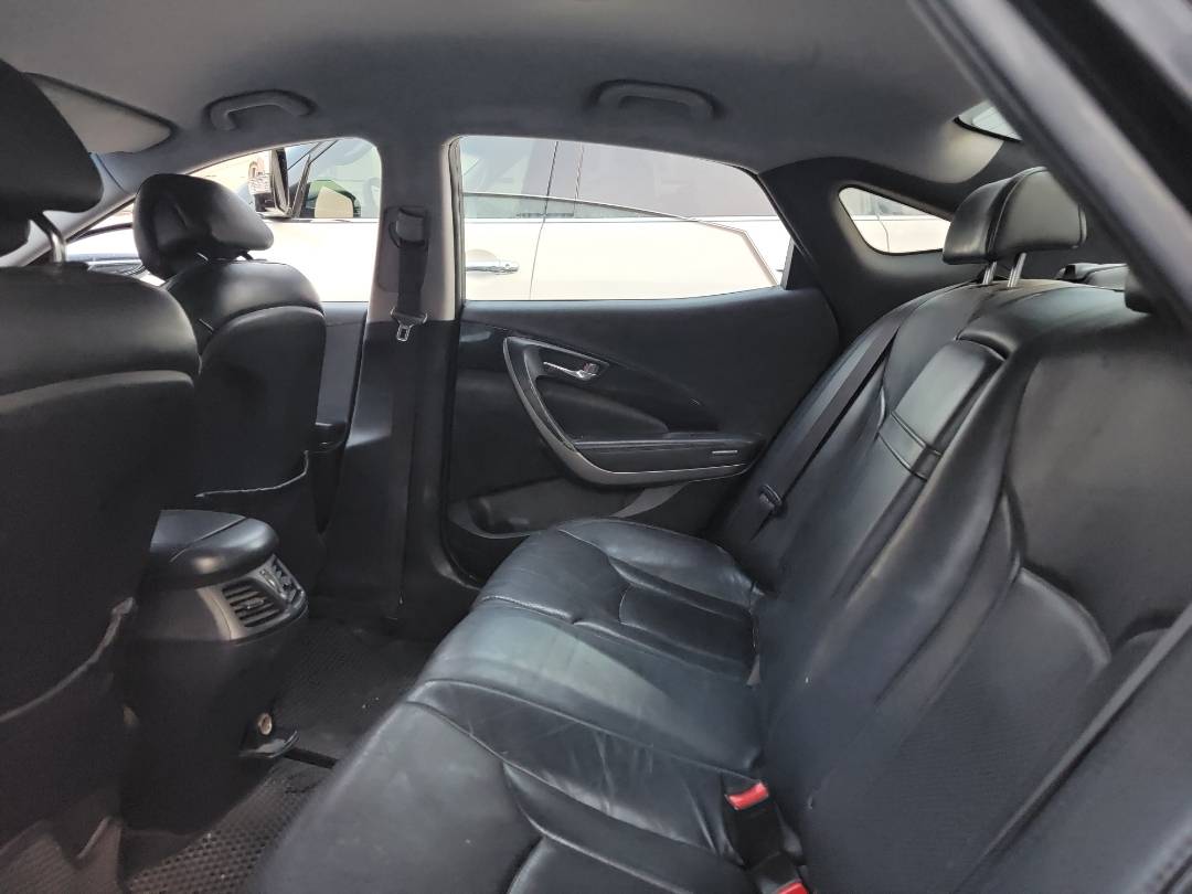 HYUNDAI GRANDEUR 2011 - Marhaba Auction Used Cars - Image 7