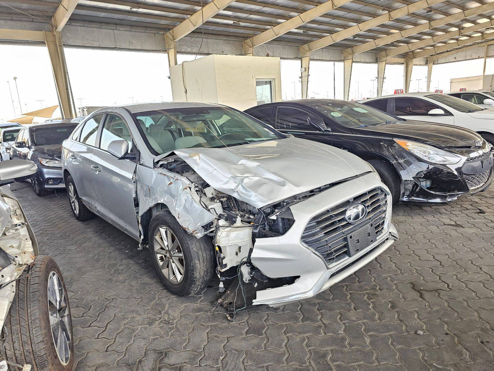 HYUNDAI SONATA 2019 - Marhaba Auction Used Cars - Image 4