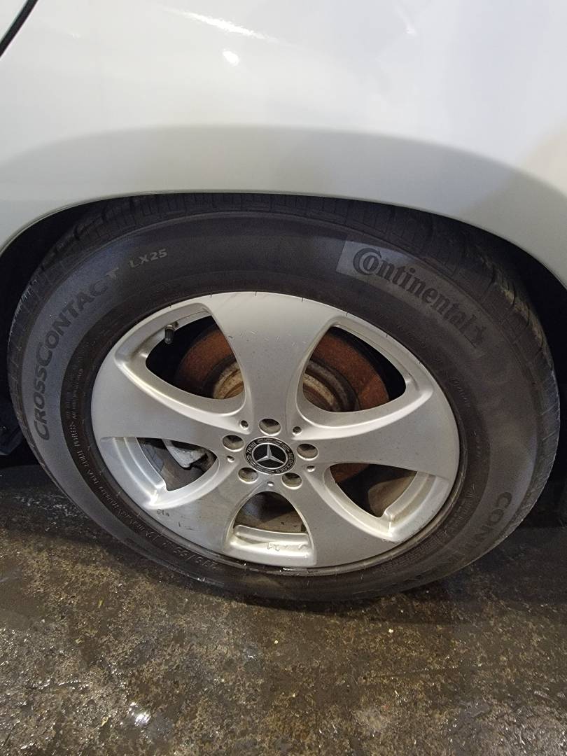 MERCEDES BENZ GLS 450 2017 - Marhaba Auction Used Cars - Image 9