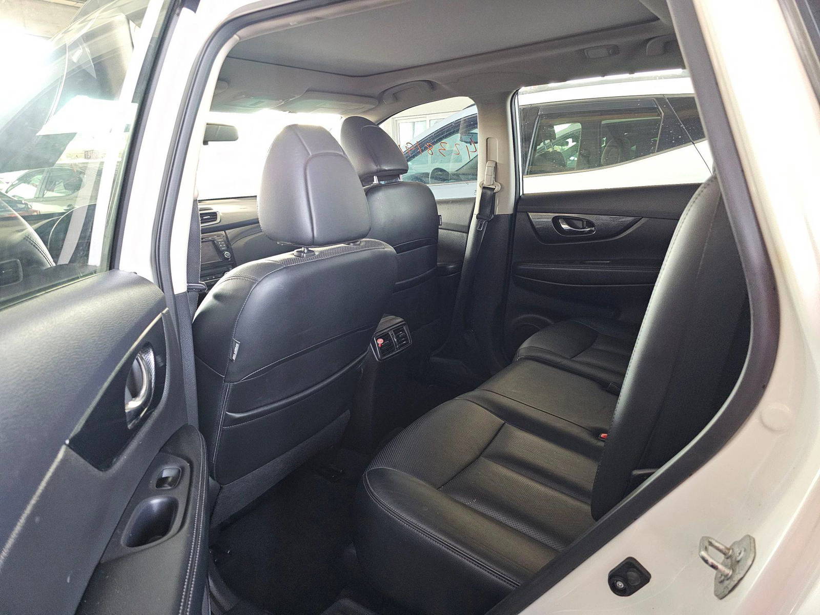 2015 NISSAN ROGUE — 199568 Miles — Lot FC831593 — Main - Marhaba Auctions Used Cars - Image 7