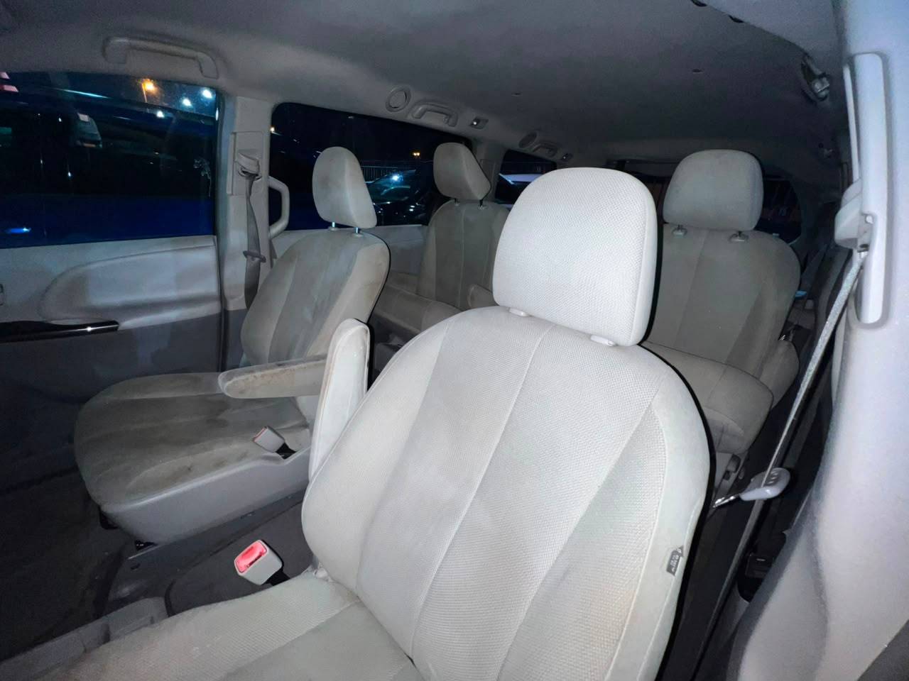 2014 TOYOTA SIENNA — 214015 Miles — Lot 95418865 — Main - Marhaba Auctions Used Cars - Image 6