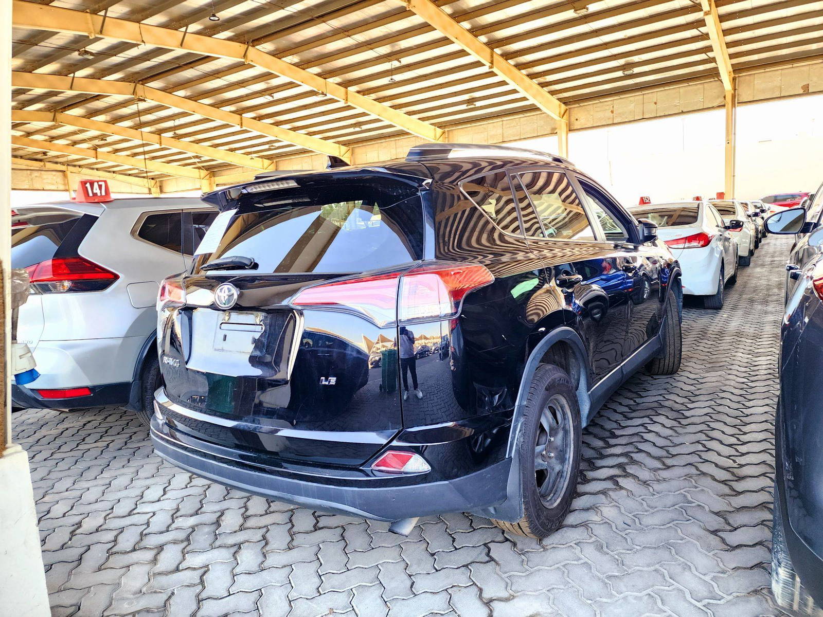 2018 TOYOTA RAV4 — 192705 Miles — Lot 85751814 — Souq - Marhaba Auctions Used Cars - Image 3