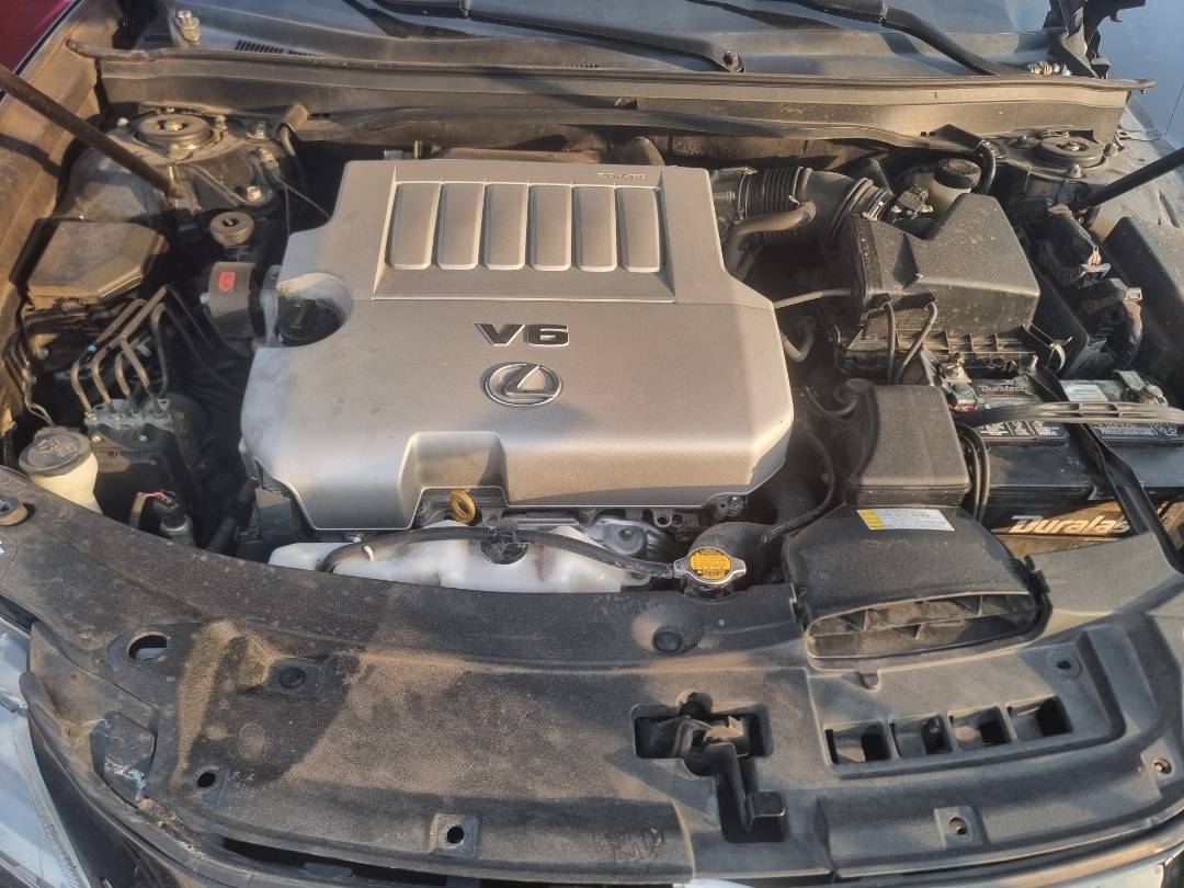2015 LEXUS ES 330 — 136208 Miles — Lot 205233 — Ind. 12 - Marhaba Auctions Used Cars - Image 3