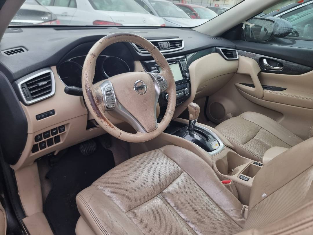 2014 NISSAN ROGUE — 222593 Miles — Lot C784941 — Al Quoz - Marhaba Auctions Used Cars - Image 6