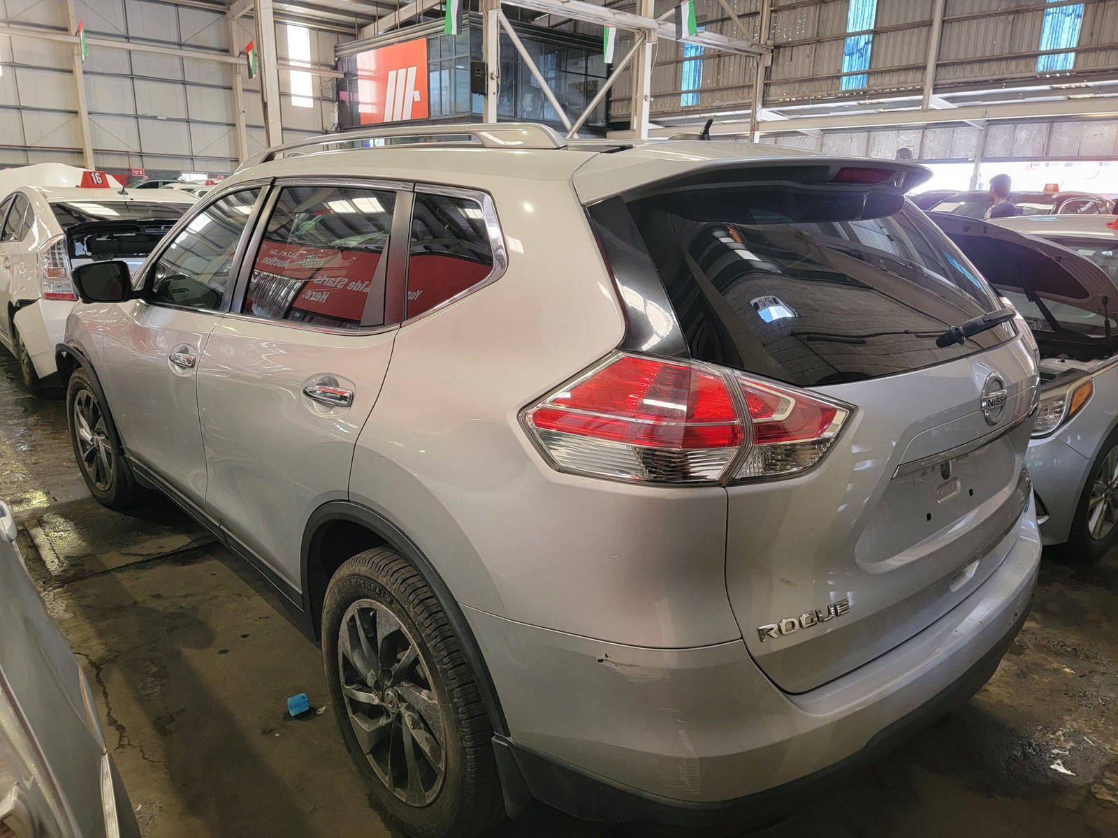 2014 NISSAN ROGUE — 140799 Miles — Lot T5EC771888 — Main - Marhaba Auctions Used Cars - Image 5