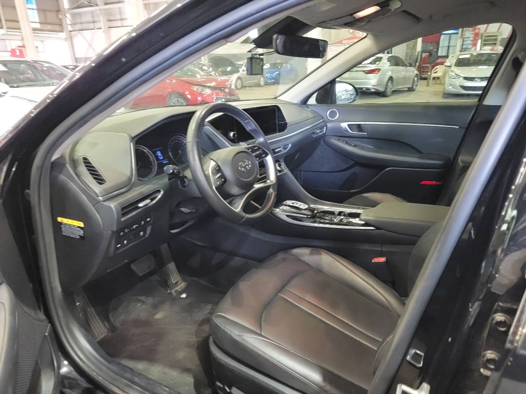 2020 HYUNDAI SONATA — 133561 KM — Lot 098900 — Main - Marhaba Auctions Used Cars - Image 6