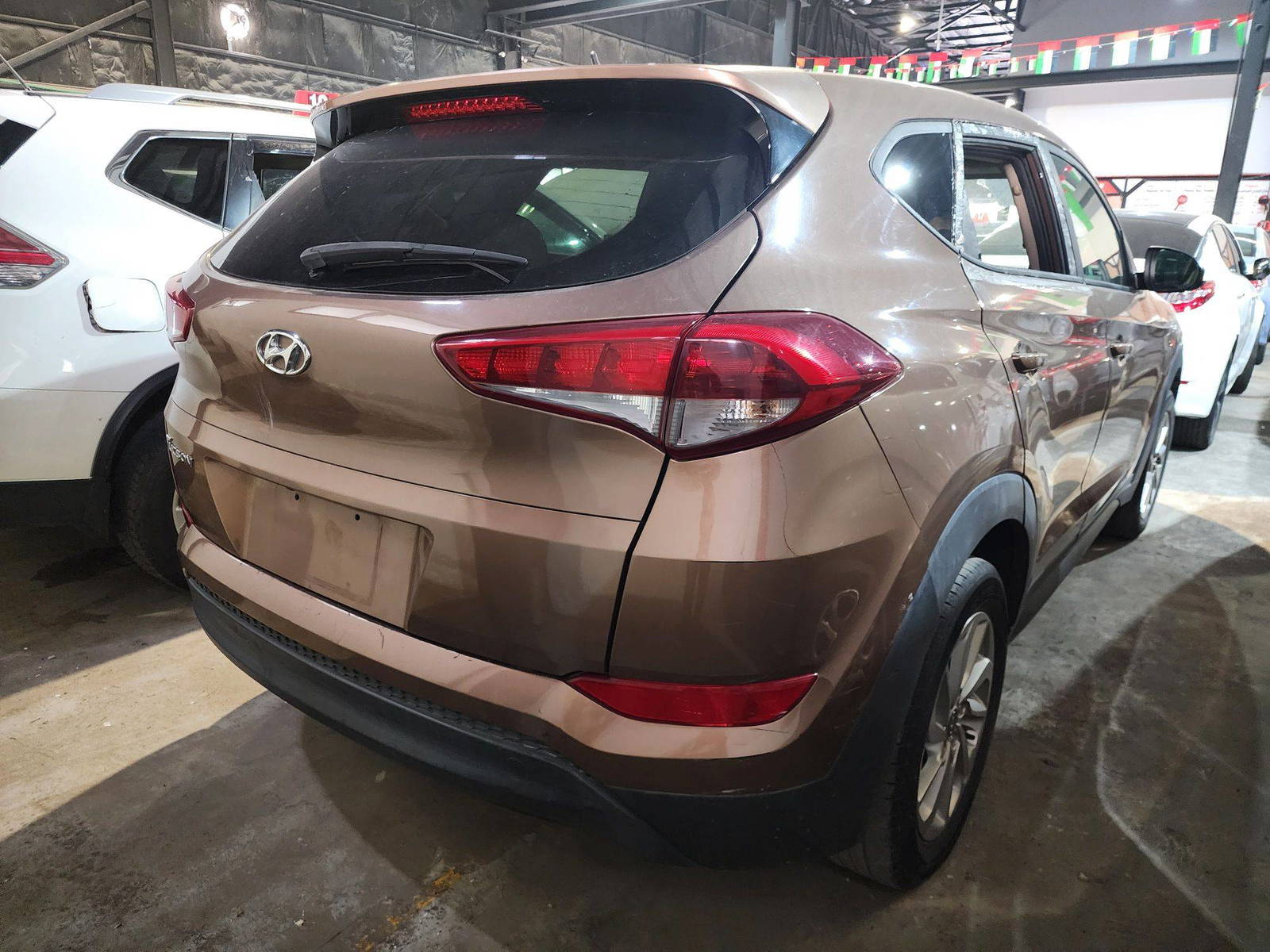 2017 HYUNDAI TUCSON — 174997 Miles — Lot 39471 — Main - Marhaba Auctions Used Cars - Image 5