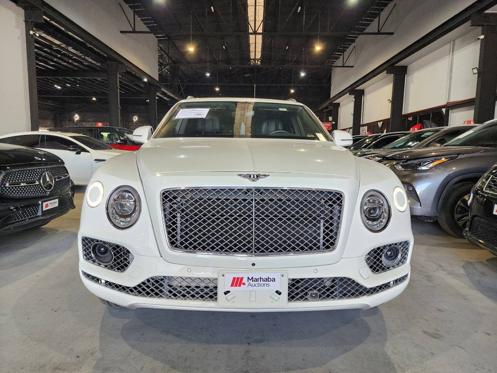 2018 BENTLEY BENTAYGA — 33495 Miles — Lot 38549220 — Main - Marhaba Auctions Used Cars - Image 5