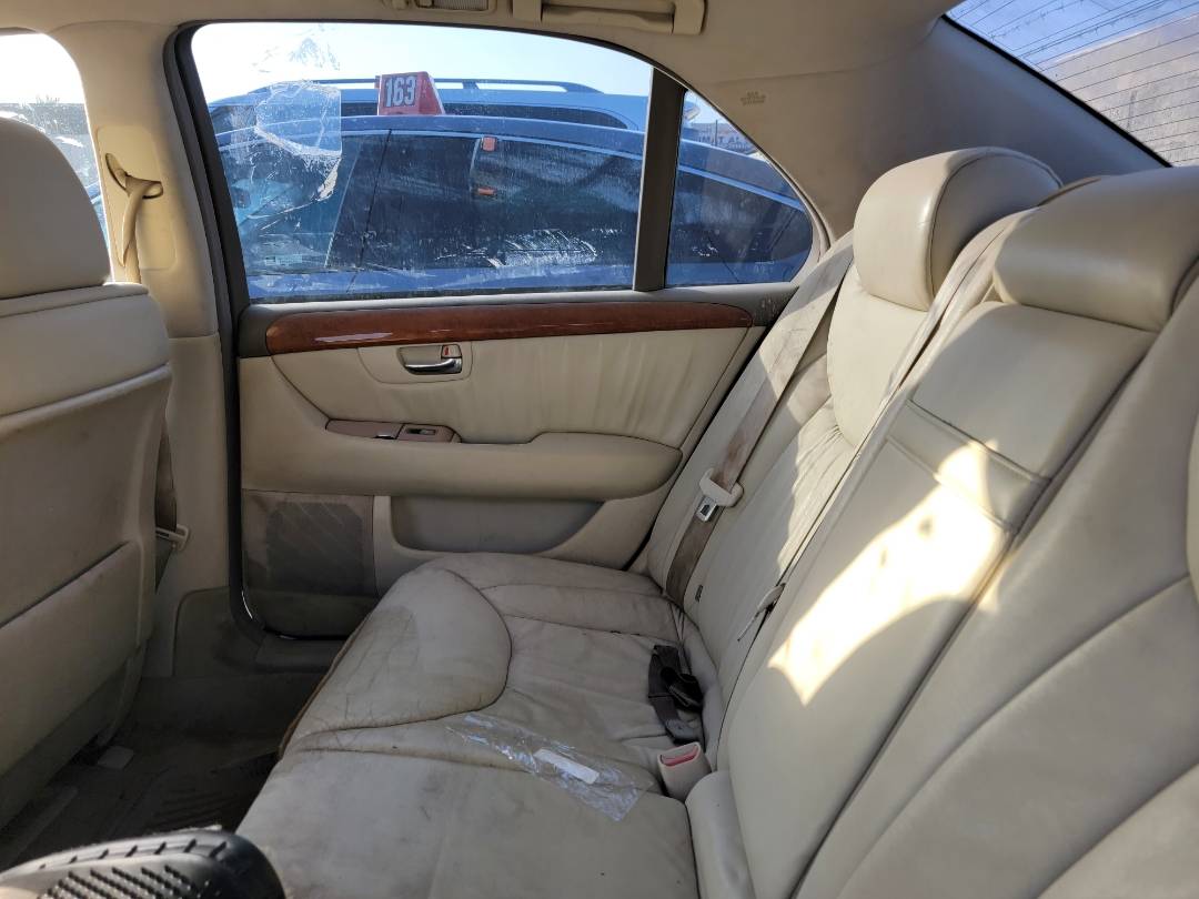 2001 LEXUS LS 430 — 153898 Miles — Lot F510049310 — Main - Marhaba Auctions Used Cars - Image 7