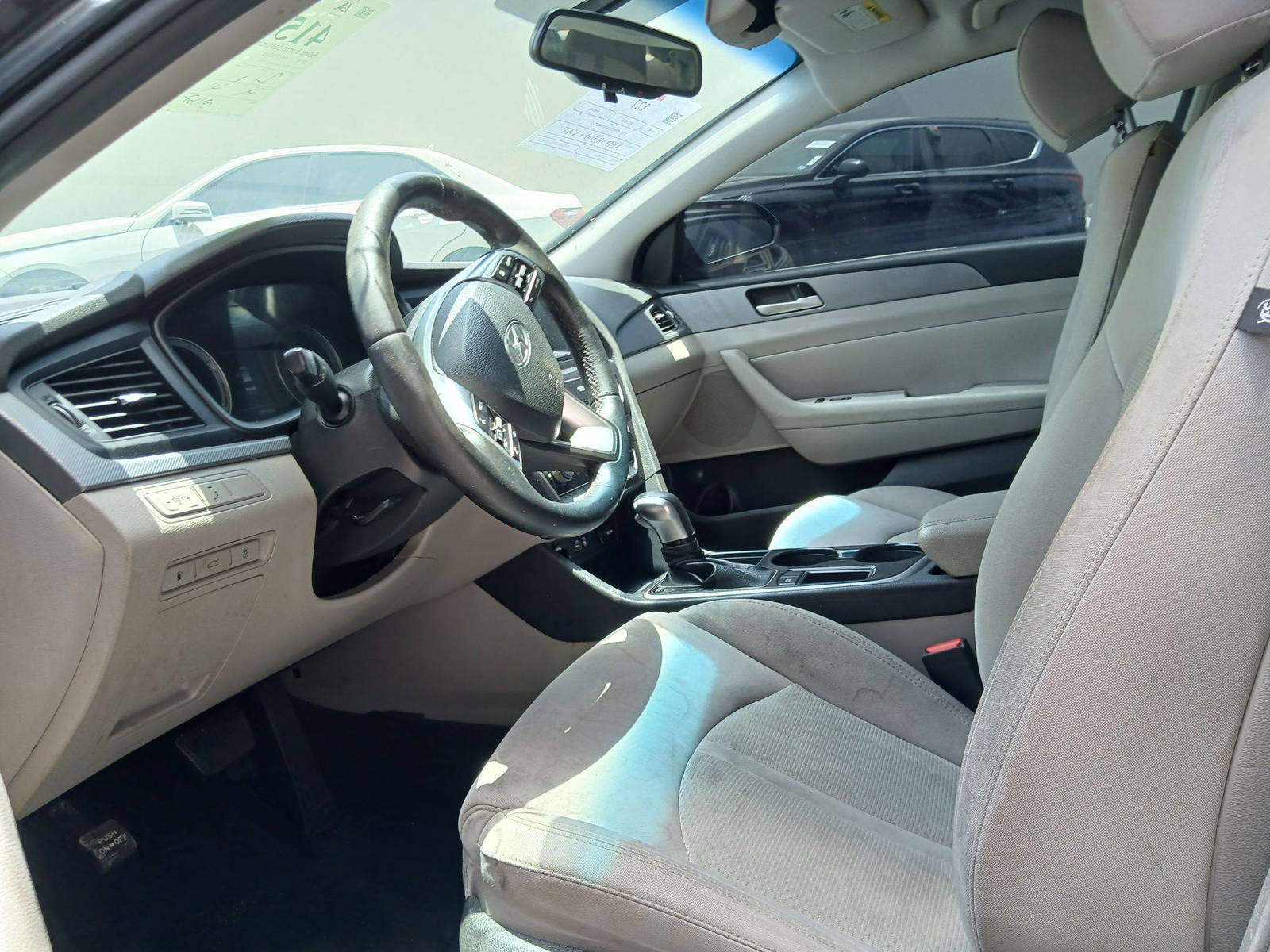 HYUNDAI SONATA 2018 - Marhaba Auction Used Cars - Image 8