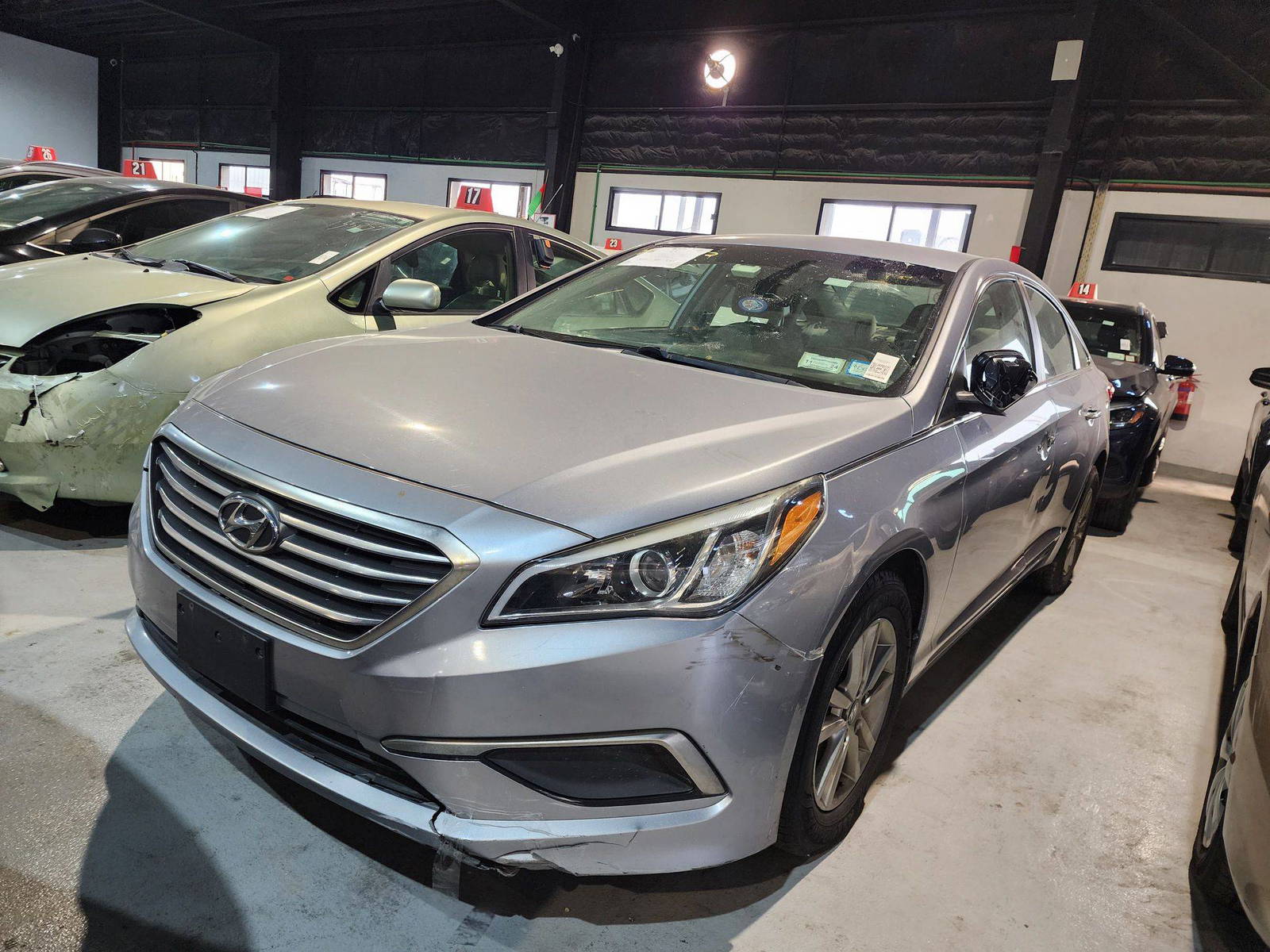 2016 HYUNDAI SONATA — 121220 Miles — Lot 326176 — Al Quoz - Marhaba Auctions Used Cars - Image 10