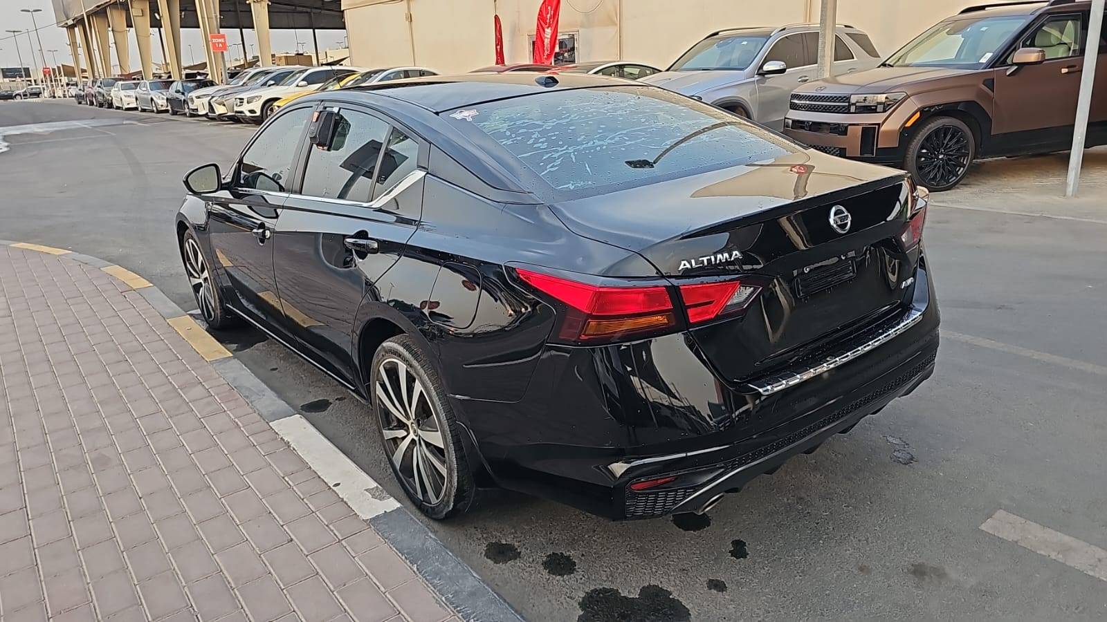 2019 NISSAN ALTIMA — 146414 KM — Lot 8KC231744 — Souq - Marhaba Auctions Used Cars - Image 6