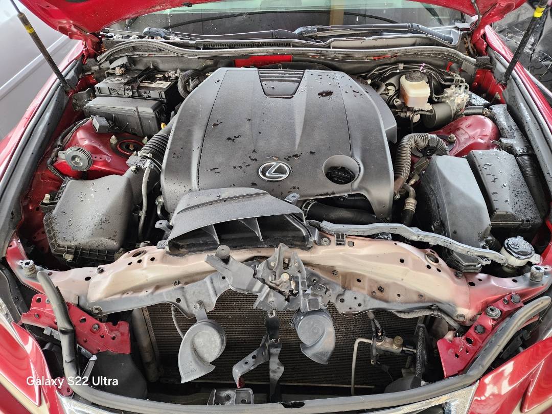 2014 LEXUS IS 250 — 150491 Miles — Lot 8765 — Souq - Marhaba Auctions Used Cars - Image 13
