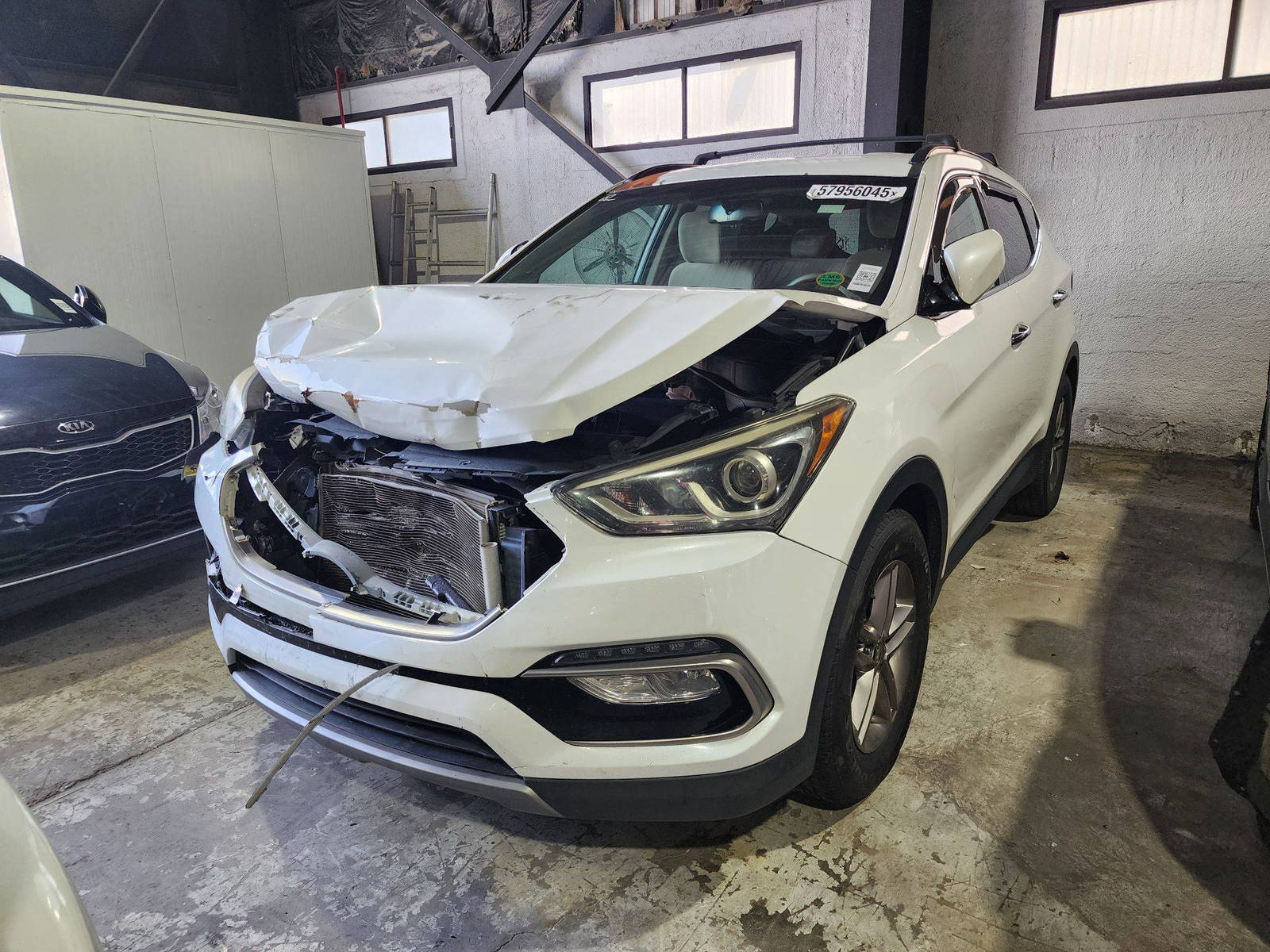 2017 HYUNDAI SANTA FE SPORT — 140037 Miles — Lot H019304 — Souq - Marhaba Auctions Used Cars - Image 3