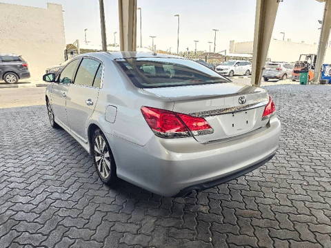 2012 TOYOTA AVALON at Marhaba Auctions