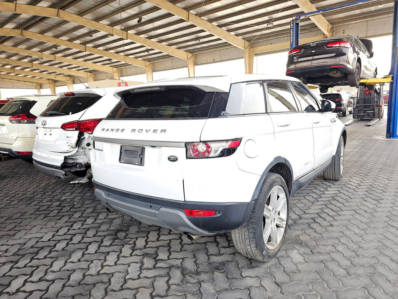 LAND ROVER RANGE ROVER EVOQUE 2015 - Marhaba Auction Used Cars - Image 3