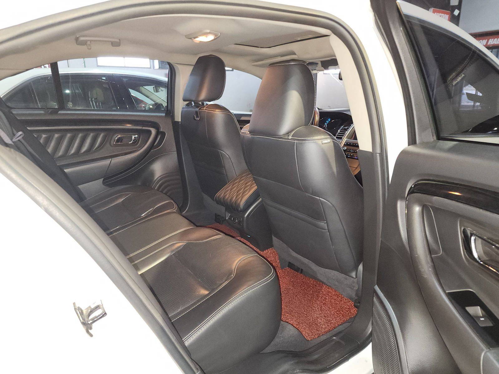 FORD TAURUS 2011 - Marhaba Auction Used Cars - Image 8