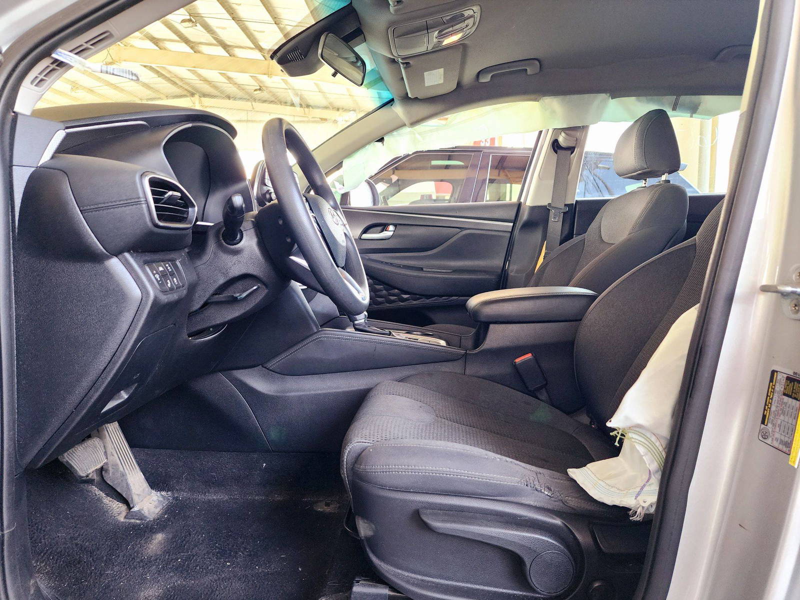 2019 HYUNDAI SANTA FE — 150984 Miles — Lot 64861744 — Souq - Marhaba Auctions Used Cars - Image 8