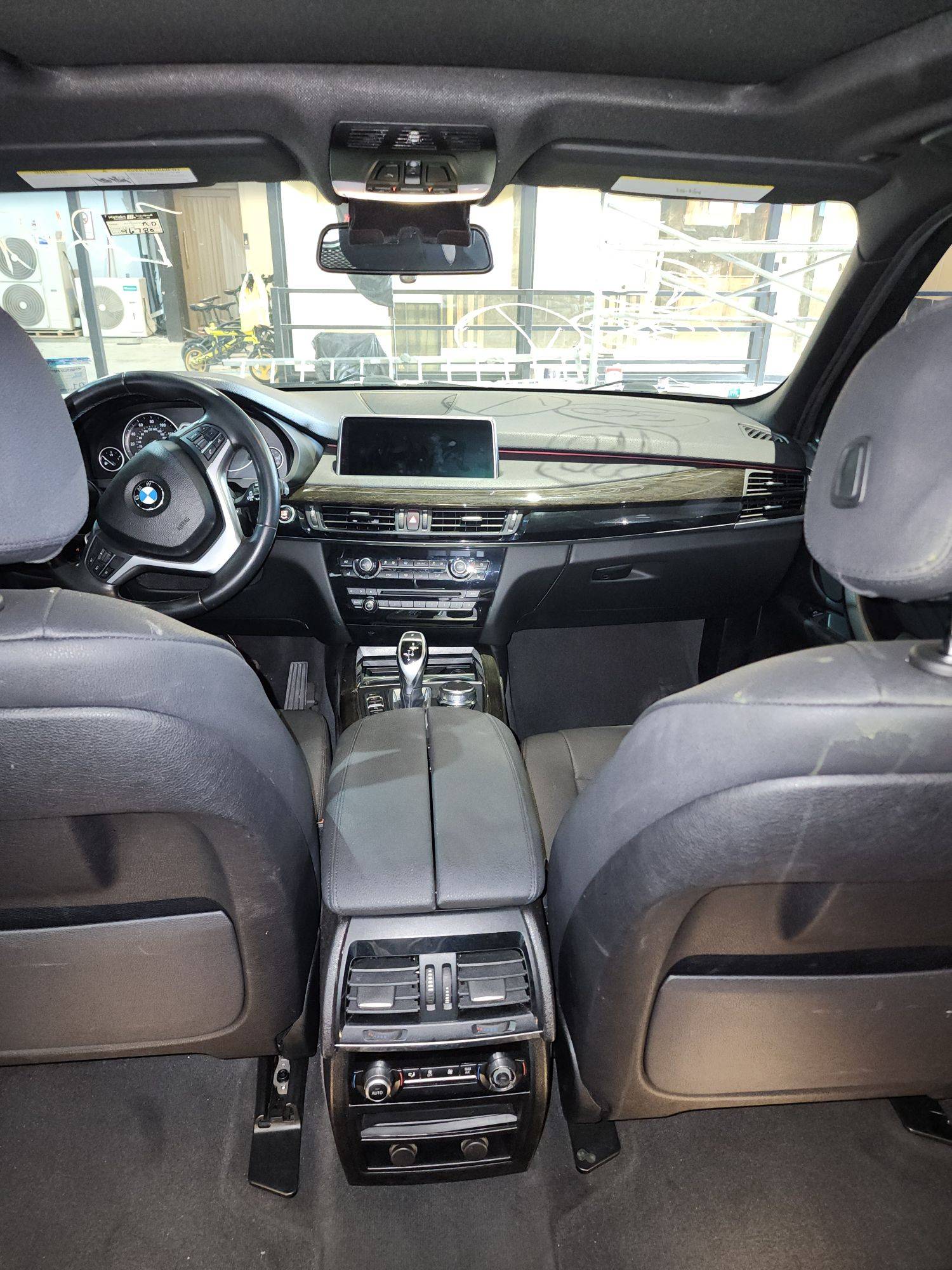 2018 BMW X5 SDRIVE35I — 96780 Miles — Lot 43342005 — Souq - Marhaba Auctions Used Cars - Image 11